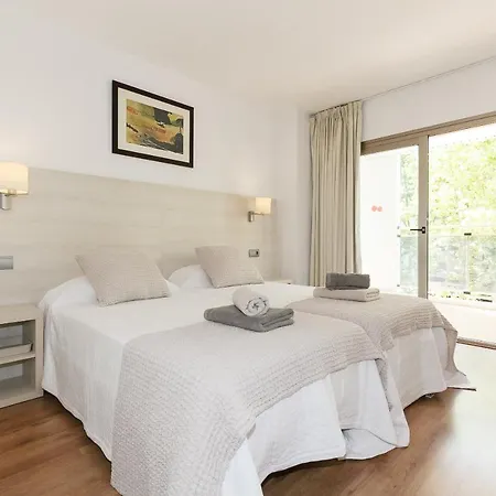 Uhc Michelangelo Apartments Salou Exterior foto